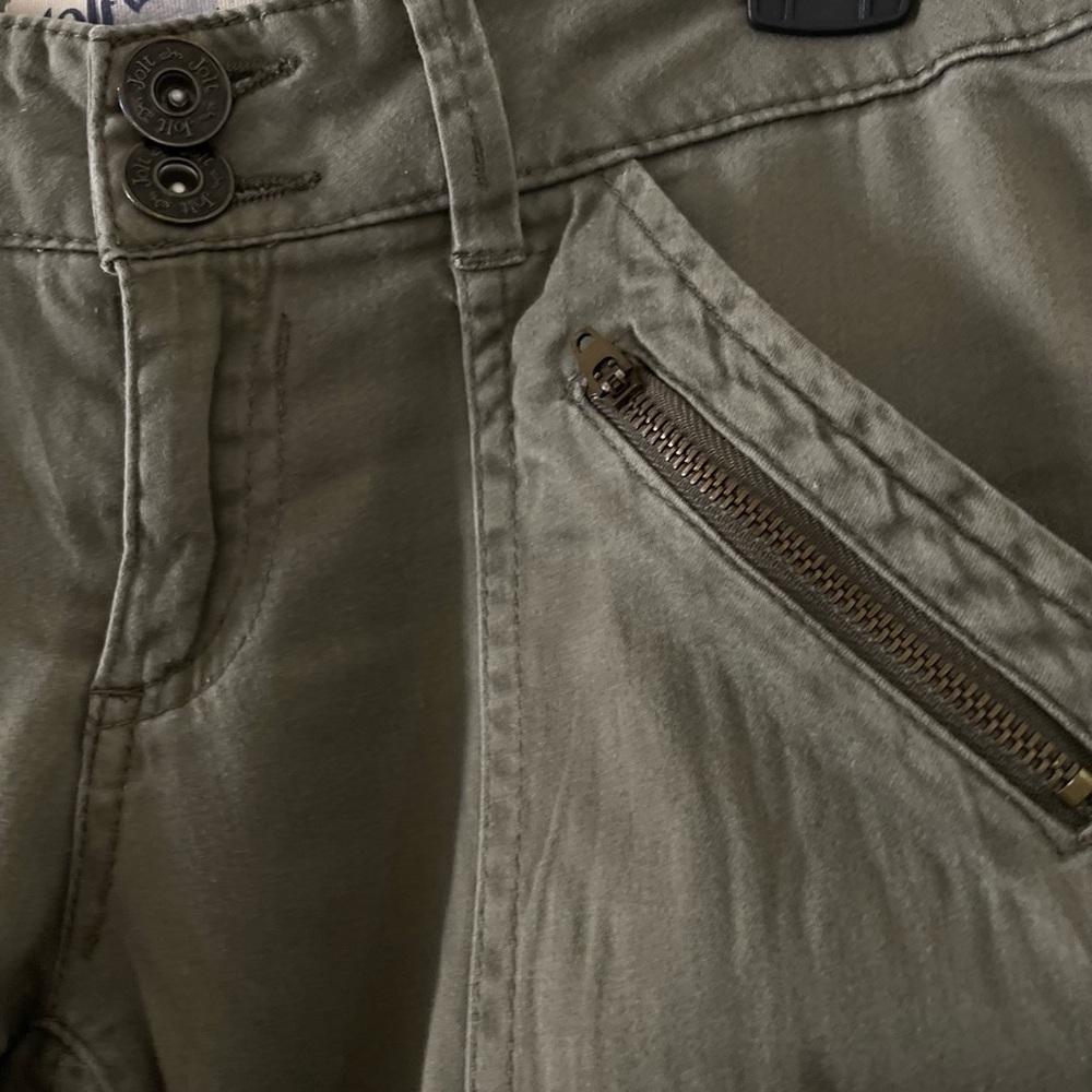 Jolt Green Cargo Pants - Picture 8 of 10